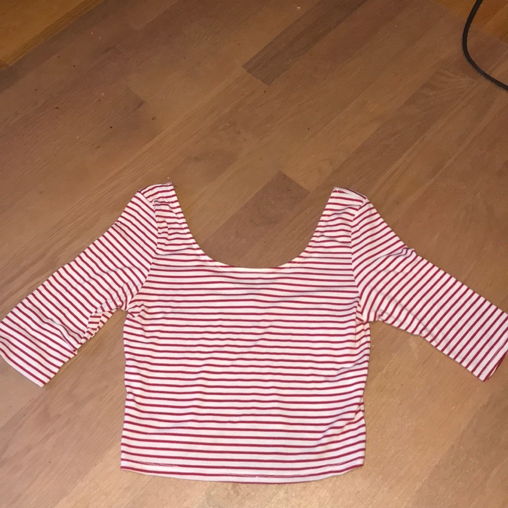3/4 sleeve crop top